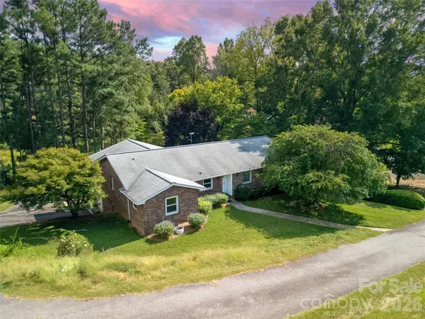 114 Falling Waters Road #2, Hendersonville, NC 28792