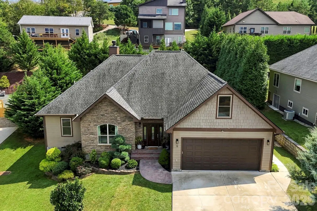 9 Pondberry Court, Asheville, NC 28806 - #1