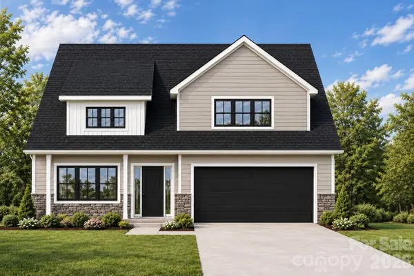 1531 9th Street Lane Nw, Hickory, NC 28601