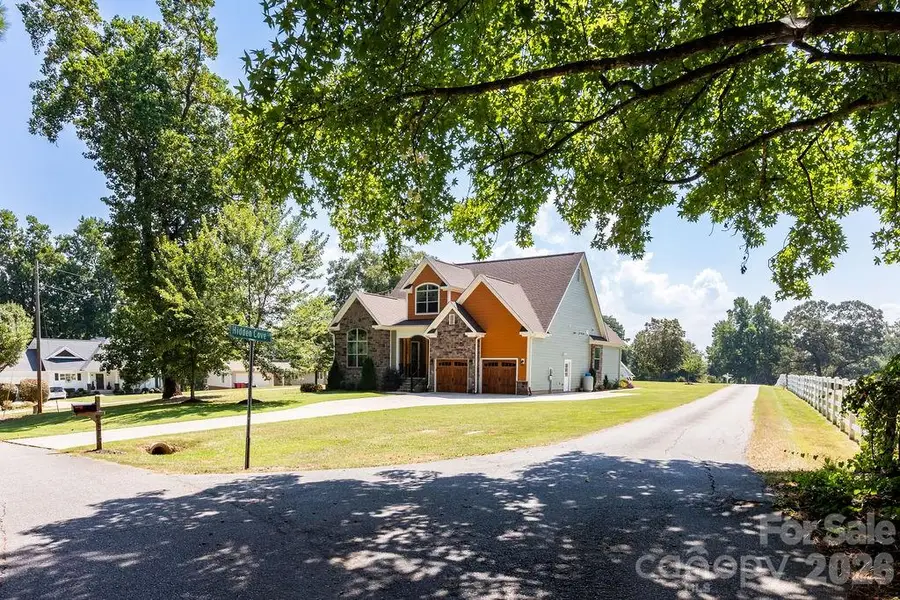 7996 Malibu Pointe Lane, Denver, NC 28037 - #3