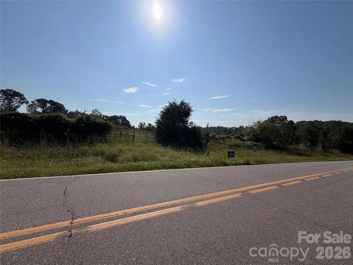 654 Whites Farm Road, Statesville, NC 28625 - #1