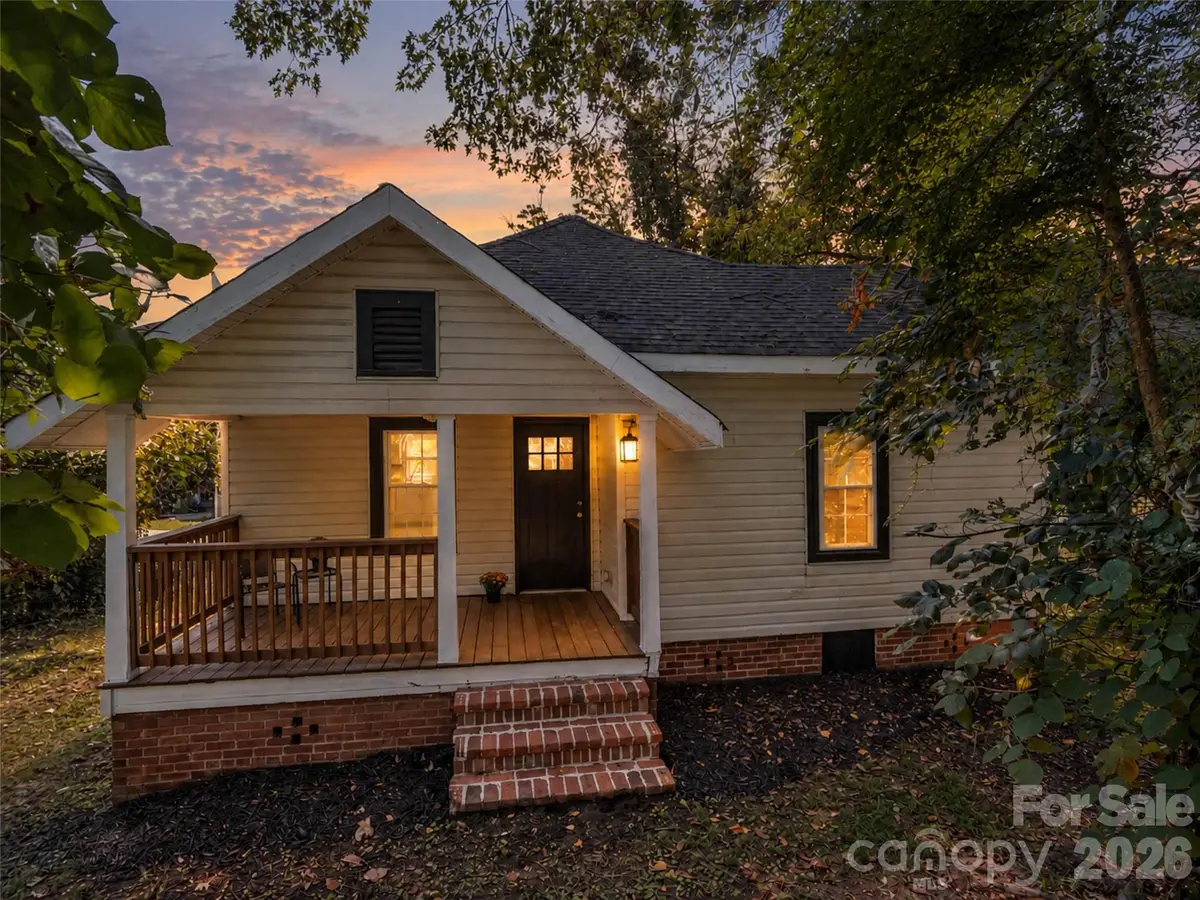 795 W Tate Street, Marion, NC 28752 - #1