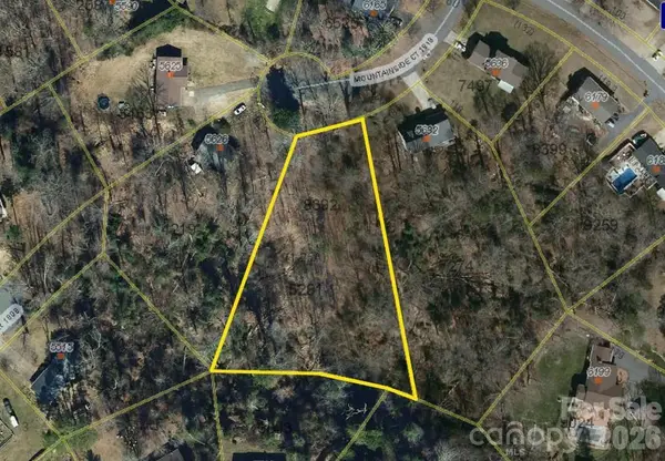 000 Mountainside Court, Hickory, NC 28601