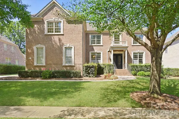 5828 Copperleaf Commons Court, Charlotte, NC 28277