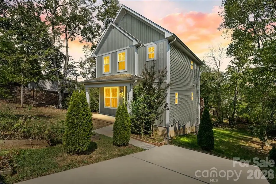 226 1st Street, Mount Holly, NC 28120 - #2