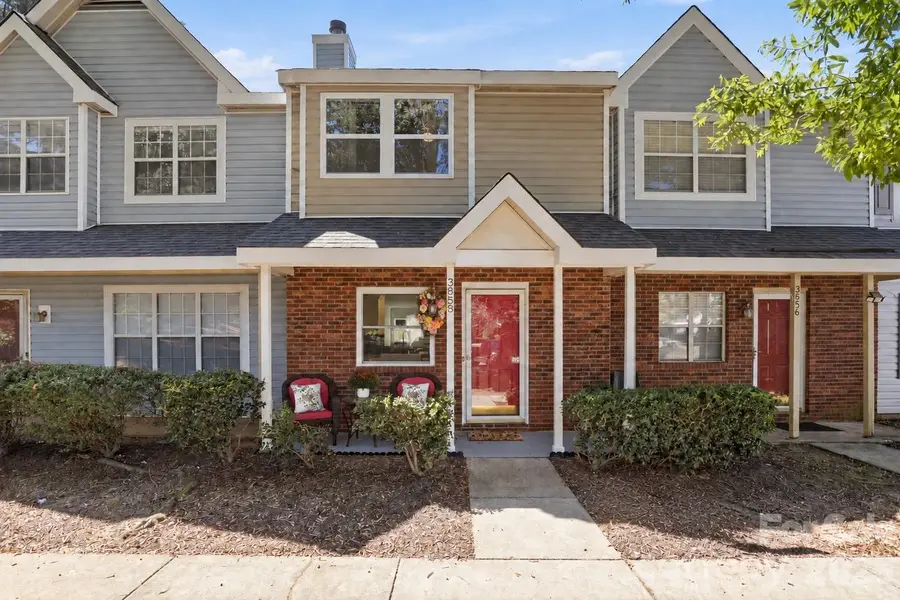 3858 Mosscroft Lane, Charlotte, NC 28215 - #2