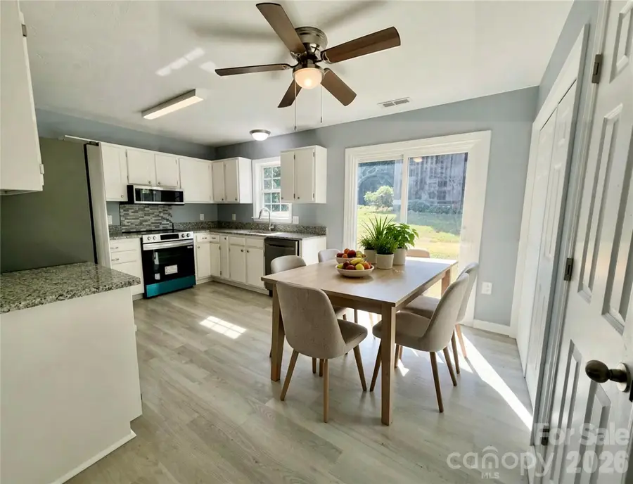 2130 Haven Circle Sw, Lenoir, NC 28645 - #2