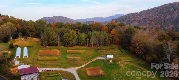 124 Penland Branch Road, Burnsville, NC 28714