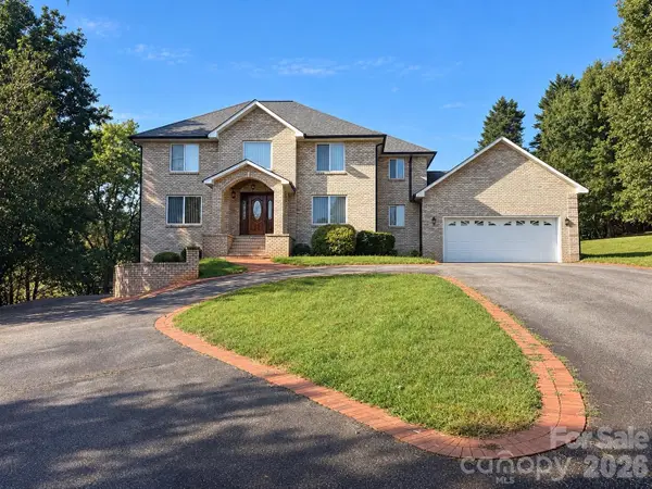 5980 Willowbottom Road, Hickory, NC 28602