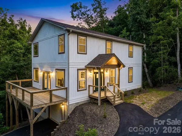 36 Pierpoint Drive, Lake Lure, NC 28746