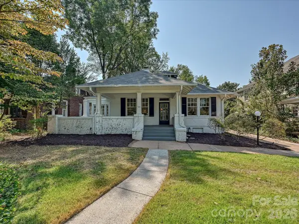 501 Hermitage Court, Charlotte, NC 28207