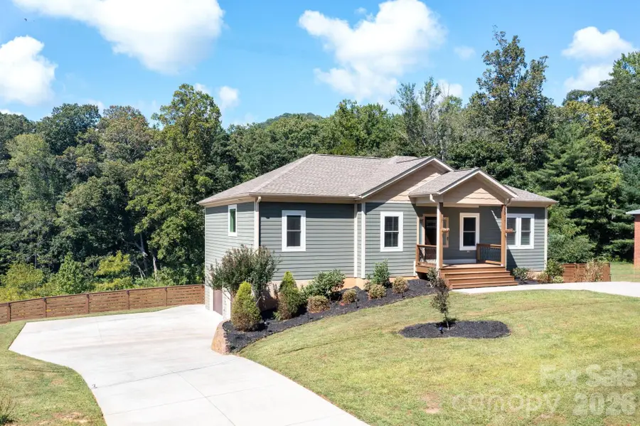 139 Ridge Road, Candler, NC 28715 - #2