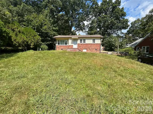 110 9th Street, Black Mountain, NC 28711