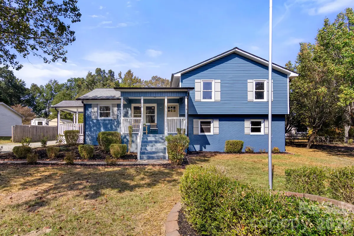 309 Catawba Circle N, Matthews, NC 28104 - #1
