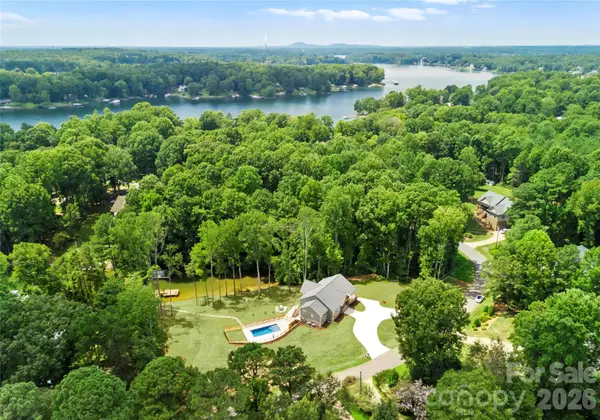 143 Hideaway Lane, Mooresville, NC 28117