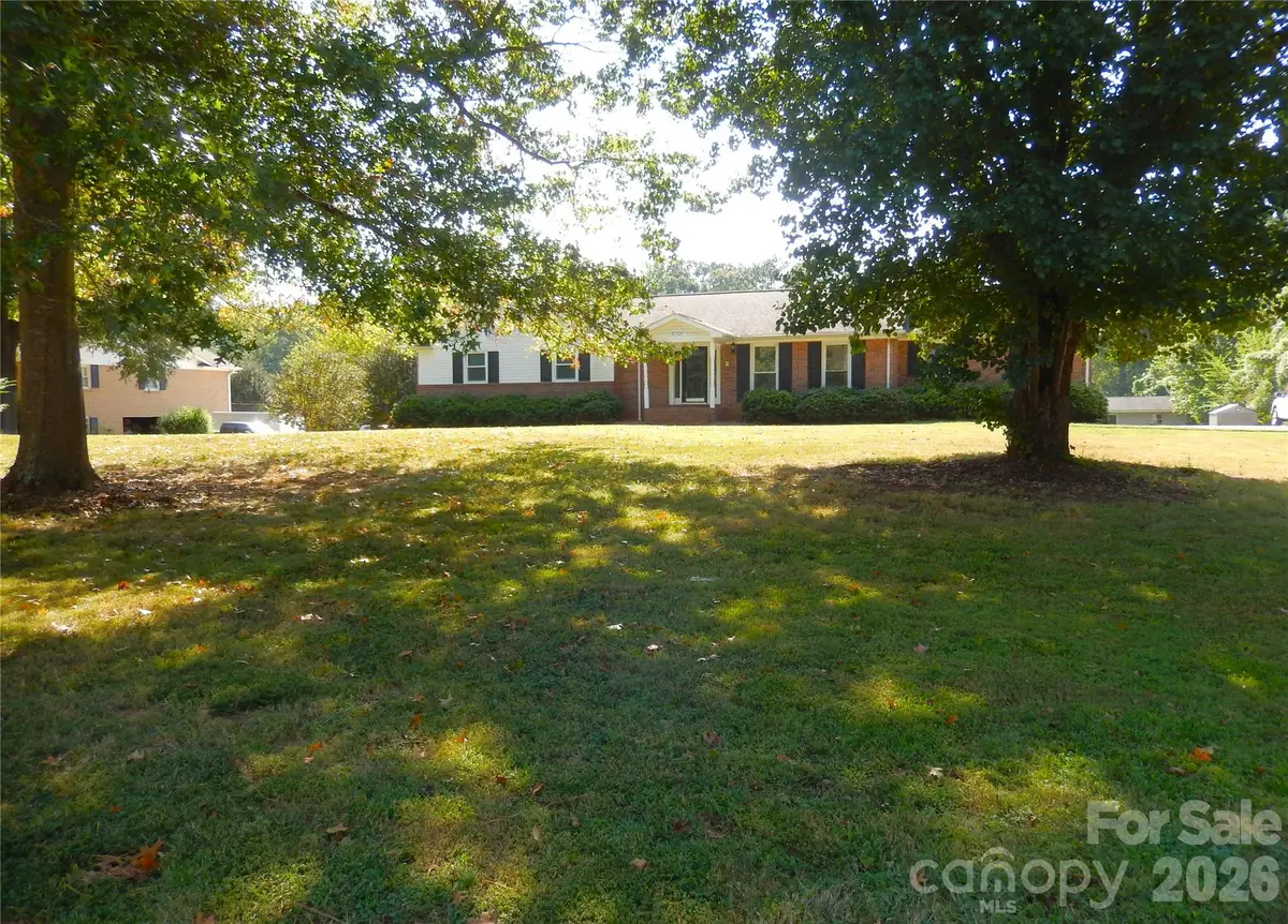 6700 Pine Lake Lane, Mint Hill, NC 28227 - #1