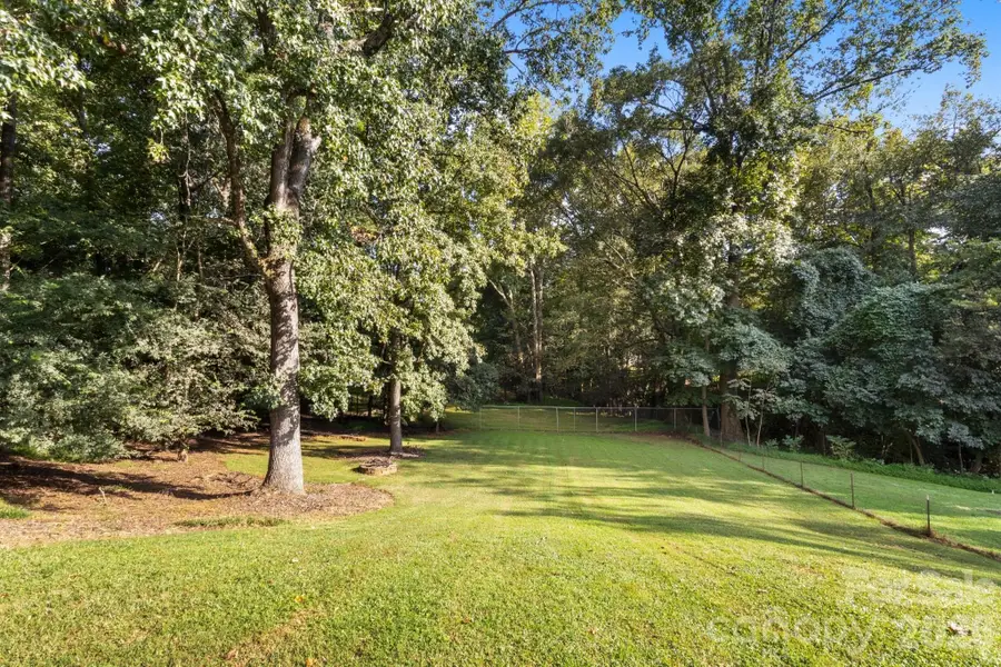 6623 Brookcrest Drive, Charlotte, NC 28210 - #3
