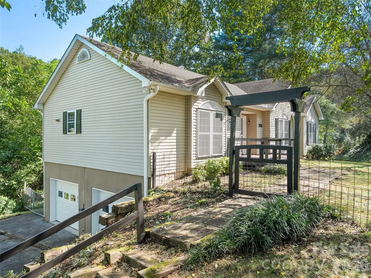 126 Ridgeline Road, Clyde, NC 28721 - #1
