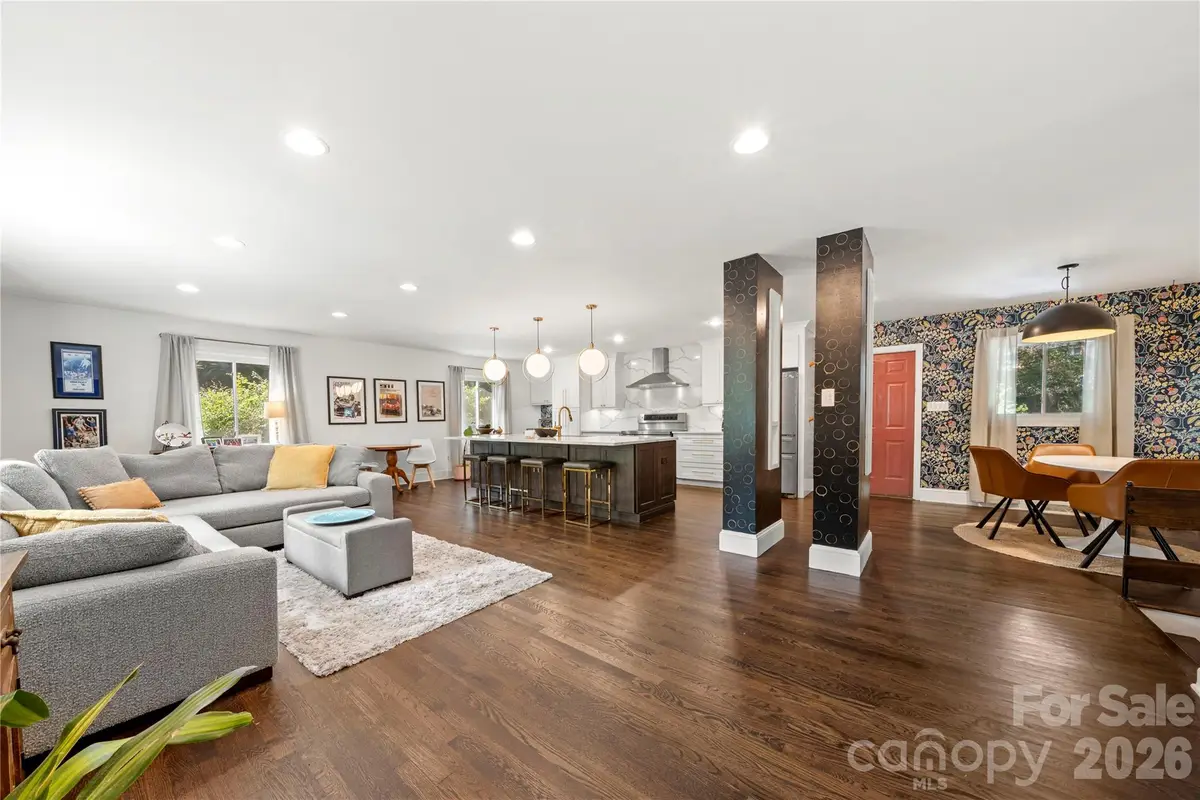 1206 Hollow Tree Court, Charlotte, NC 28226 - #1