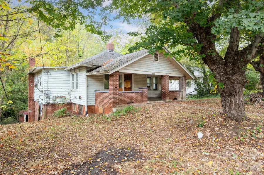 125 Fairfax Avenue, Asheville, NC 28806 - #2