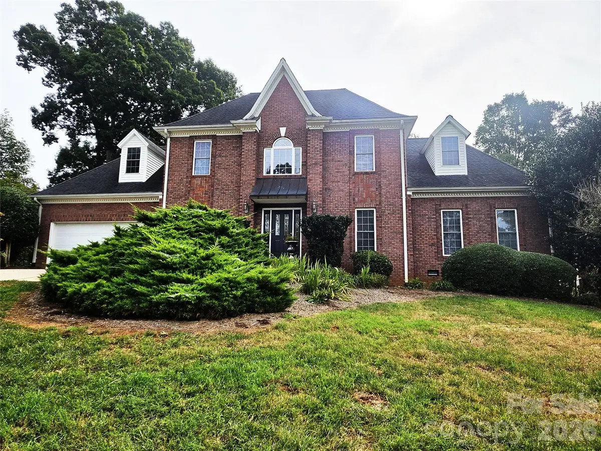 408 5th Avenue Ne, Conover, NC 28613 - #1