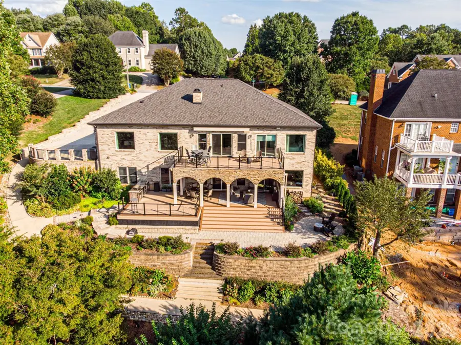 631 46th Avenue Drive Ne, Hickory, NC 28601 - #3