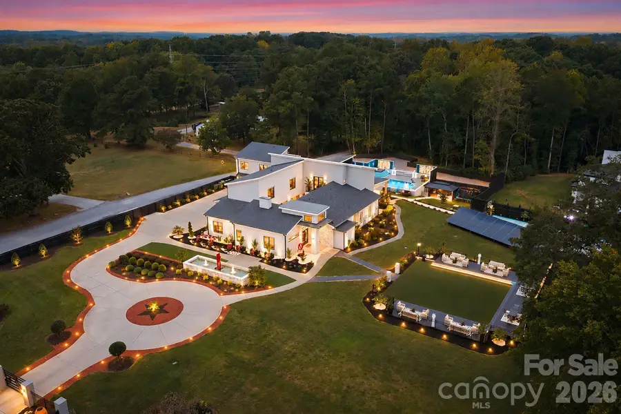 15700 Youngblood Road, Charlotte, NC 28278 - #2