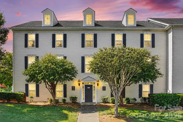 3845 Carl Parmer Drive, Harrisburg, NC 28075