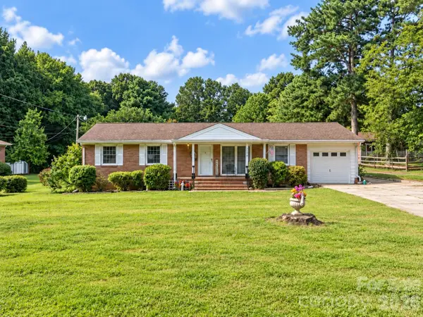 20914 Academy Street, Cornelius, NC 28031
