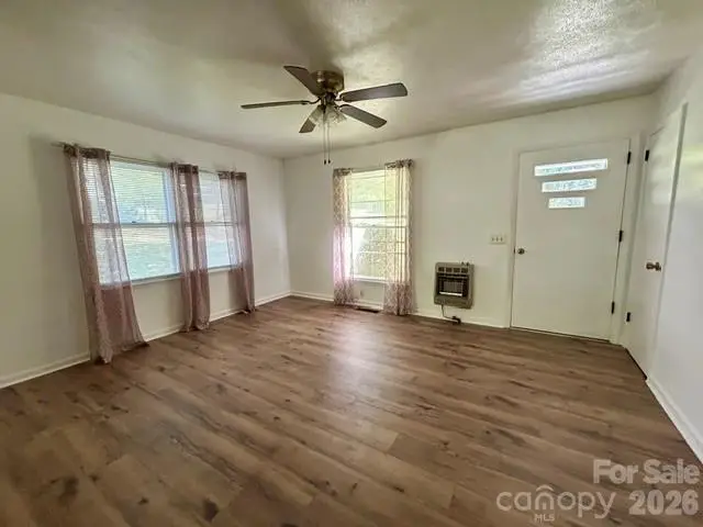215 Norleon Avenue, Hendersonville, NC 28791 - #3