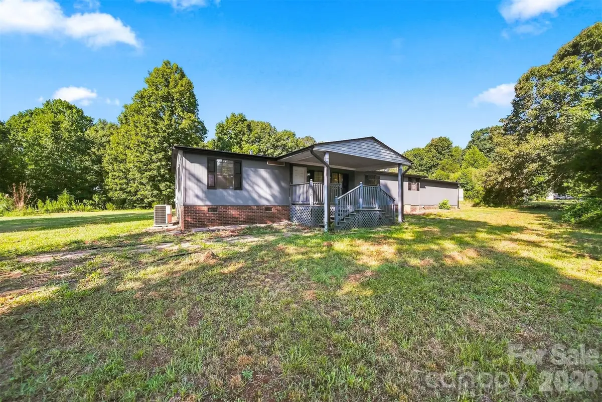 2947 Nc 16 Highway, Newton, NC 28658 - #1