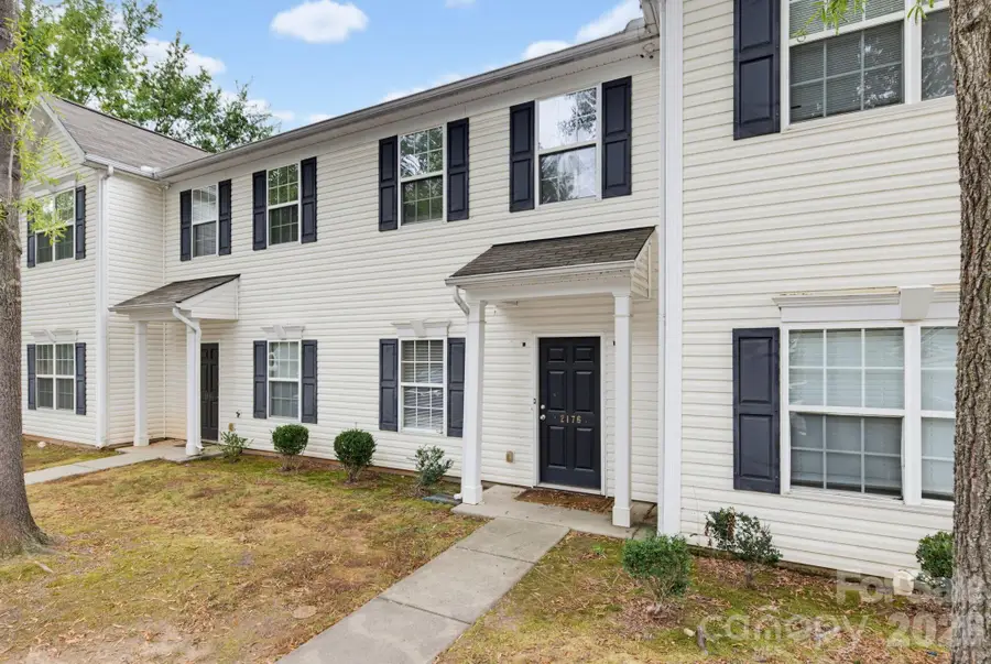 2176 Winthrop Chase Drive, Charlotte, NC 28212 - #3