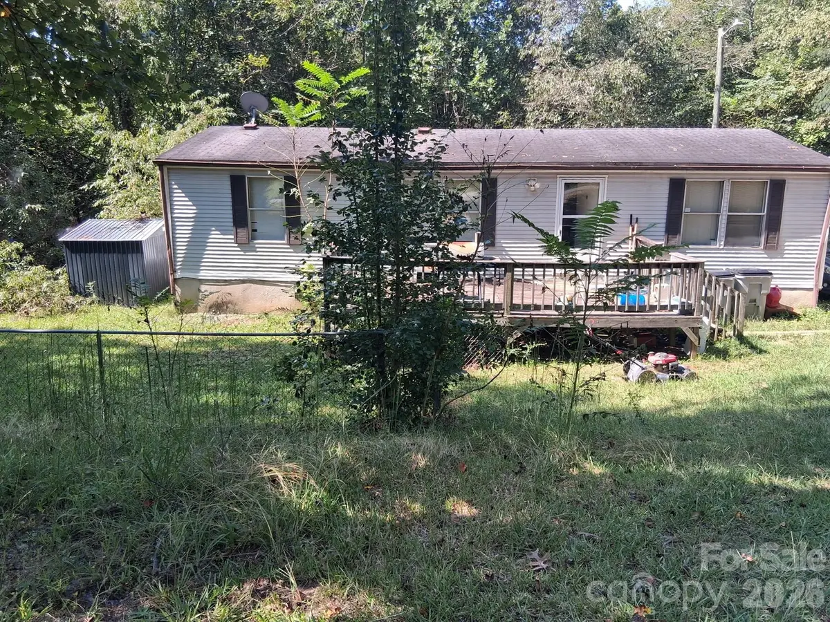 1215 Peak Place Nw, Lenoir, NC 28645 - #1