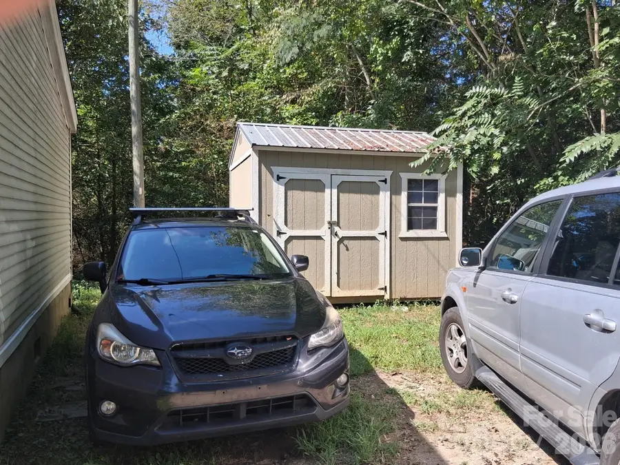 1215 Peak Place Nw, Lenoir, NC 28645 - #3