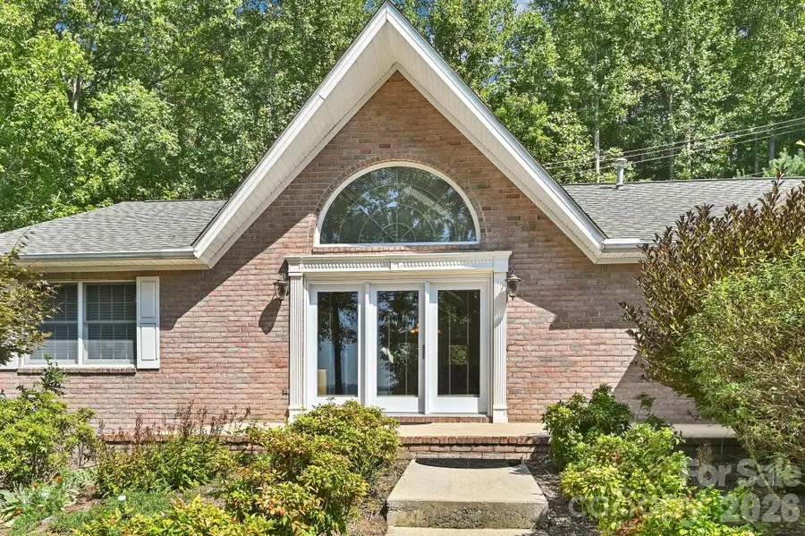 4311 Cove Loop Road, Hendersonville, NC 28739 - #3