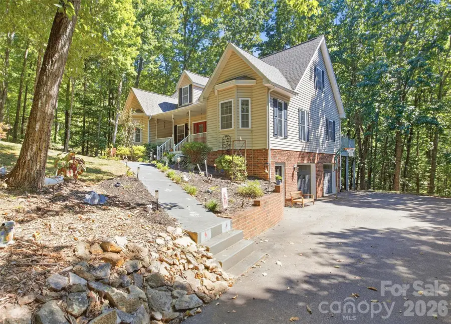 28 Gentlewood Trail, Candler, NC 28715 - #3