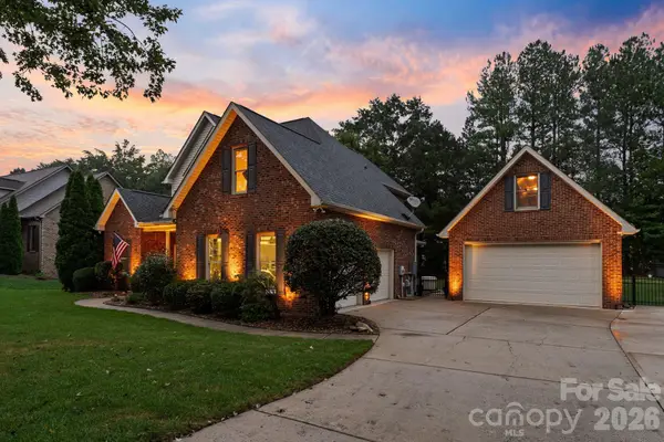 2908 Ed Reid Street, Charlotte, NC 28216