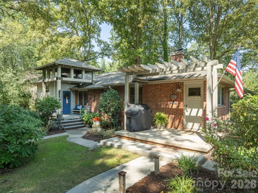 275 S Rugby Road, Hendersonville, NC 28791 - #2