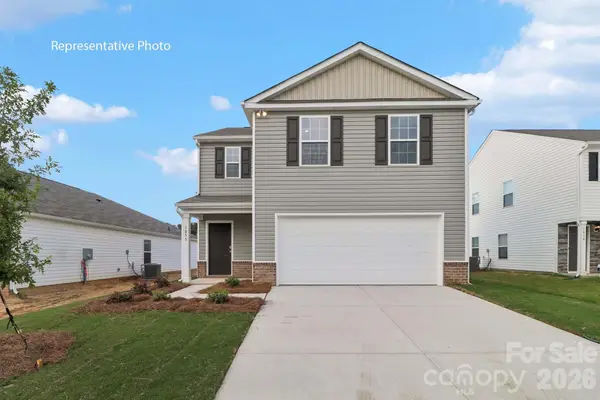 2137 10th Street Se, Hickory, NC 28602