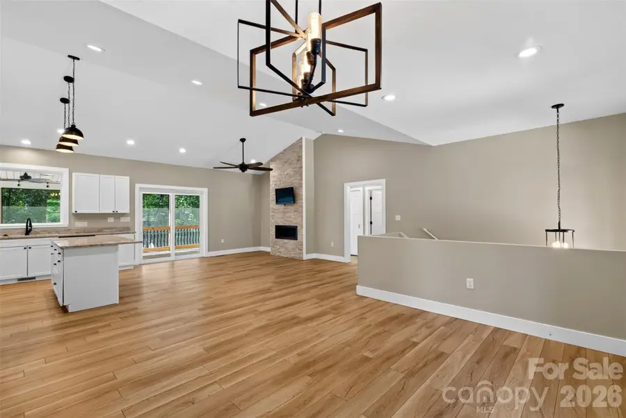 131 Ridge Road, Candler, NC 28715 - #3