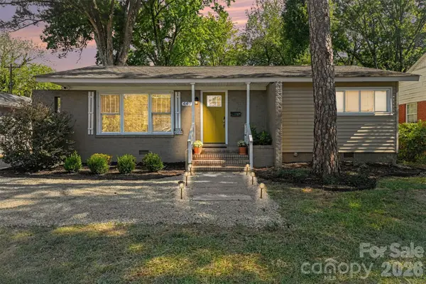 447 E Woodlawn Road, Charlotte, NC 28209