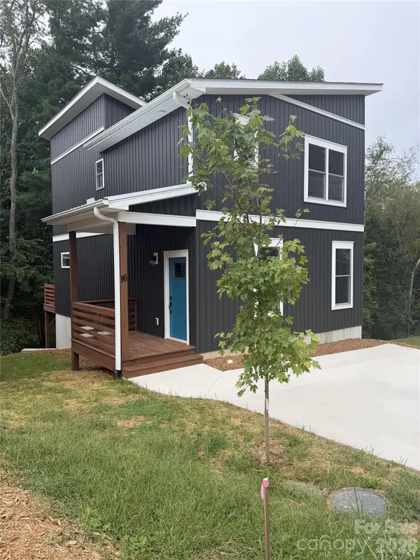 16 Escondido Drive, Asheville, NC 28806