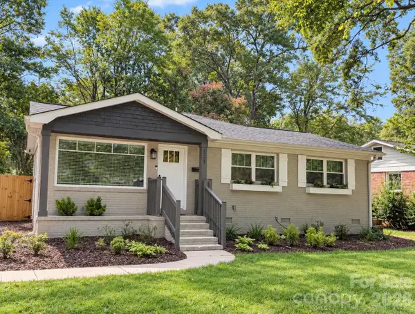 1208 Tarrington Avenue, Charlotte, NC 28205