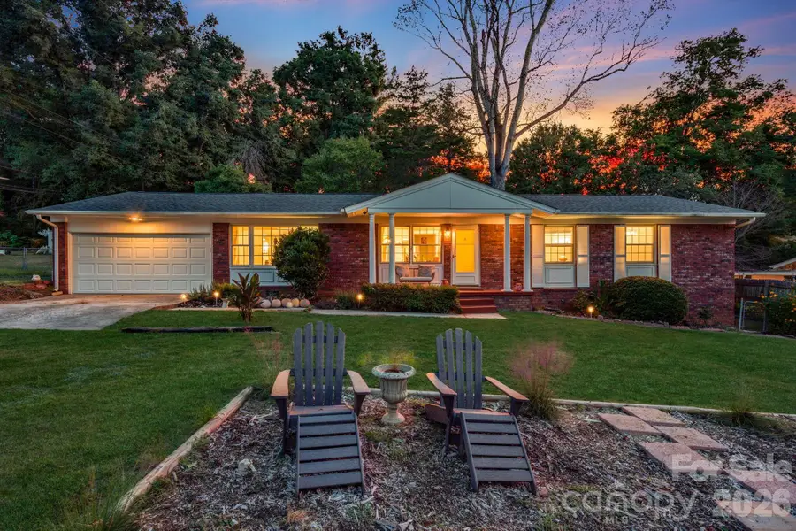5 W Maple Drive, Asheville, NC 28805 - #2
