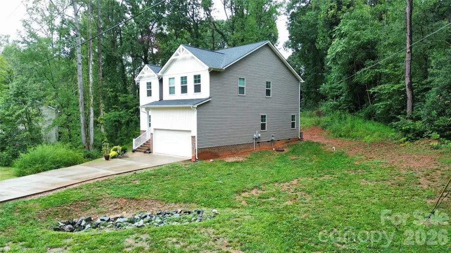 975 General Hoke Drive, Lincolnton, NC 28092 - #2