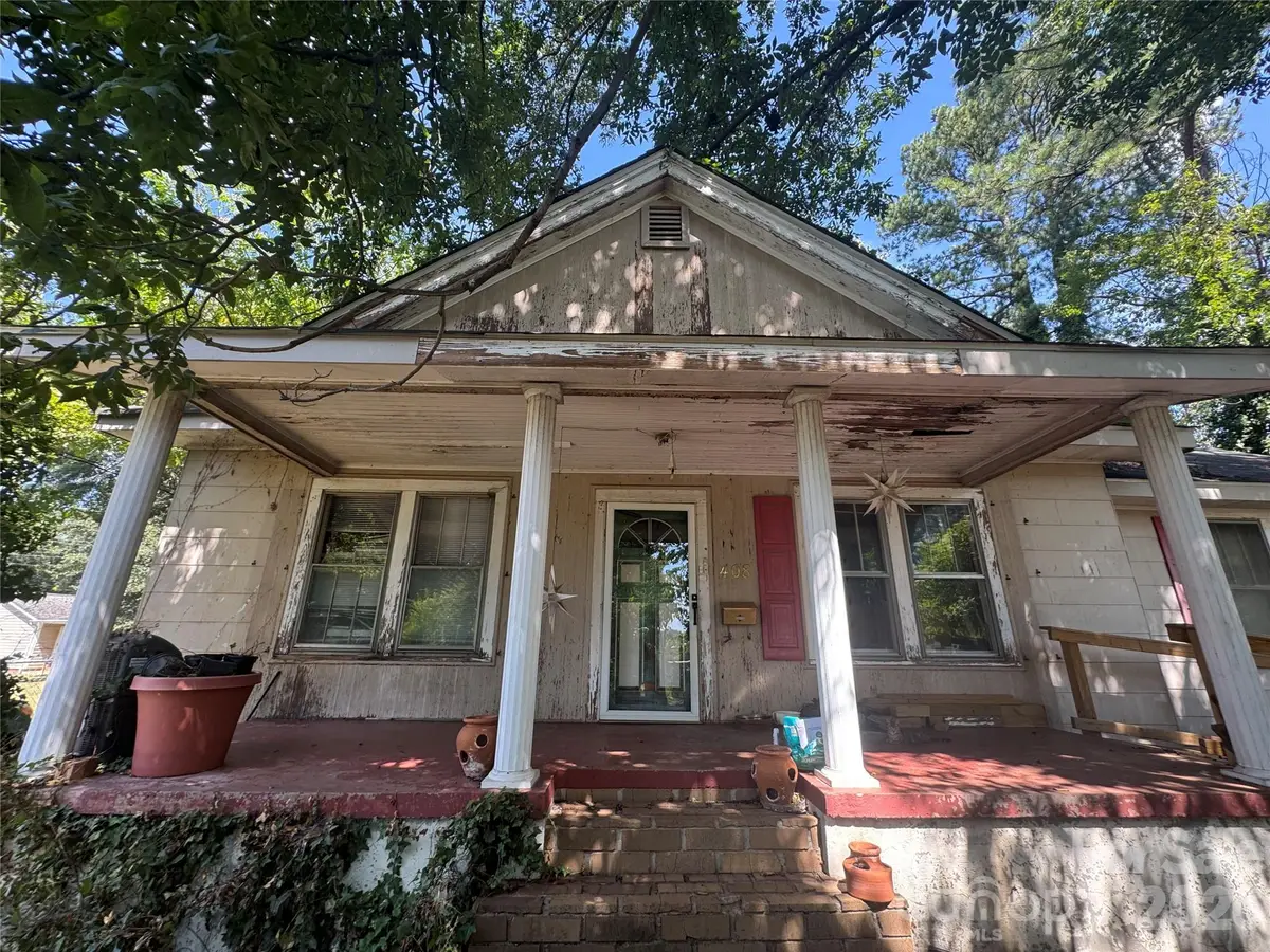 408 E Davidson Avenue, Gastonia, NC 28054 - #1