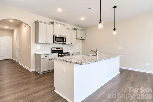 5929 Wallace Avenue, Charlotte, NC 28212