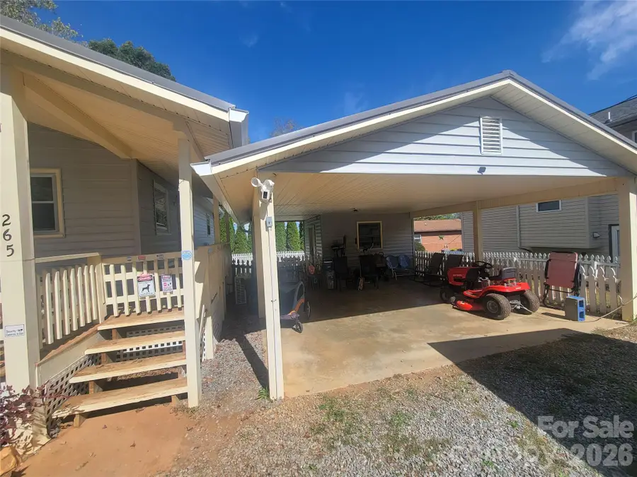 265 Midland Drive, Waynesville, NC 28785 - #2