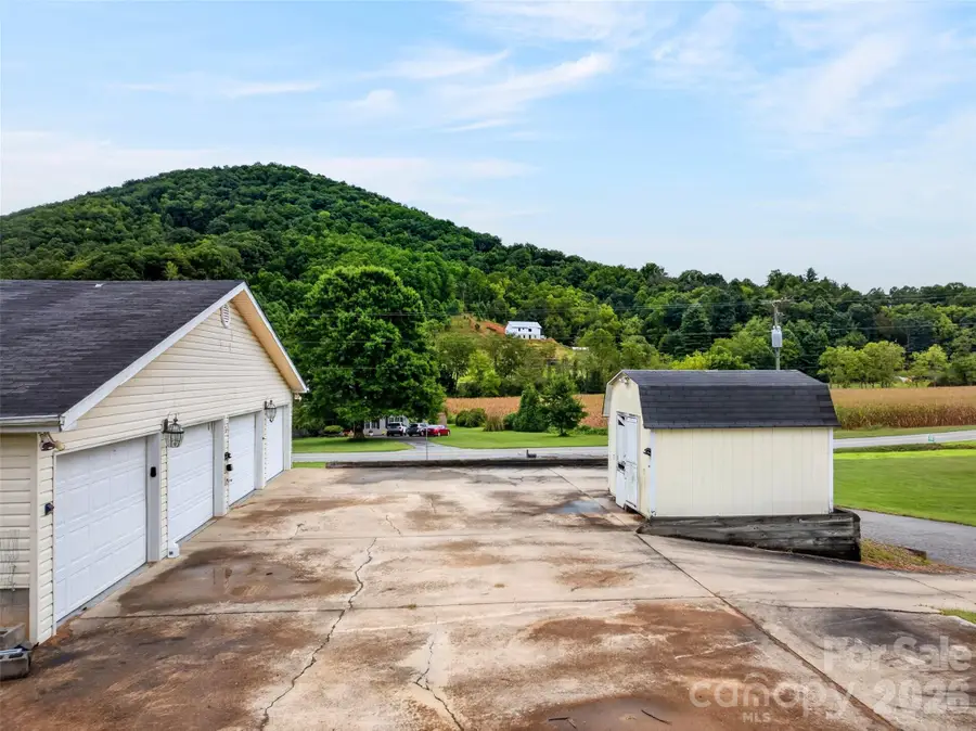 3 S Creek Drive, Leicester, NC 28748 - #3