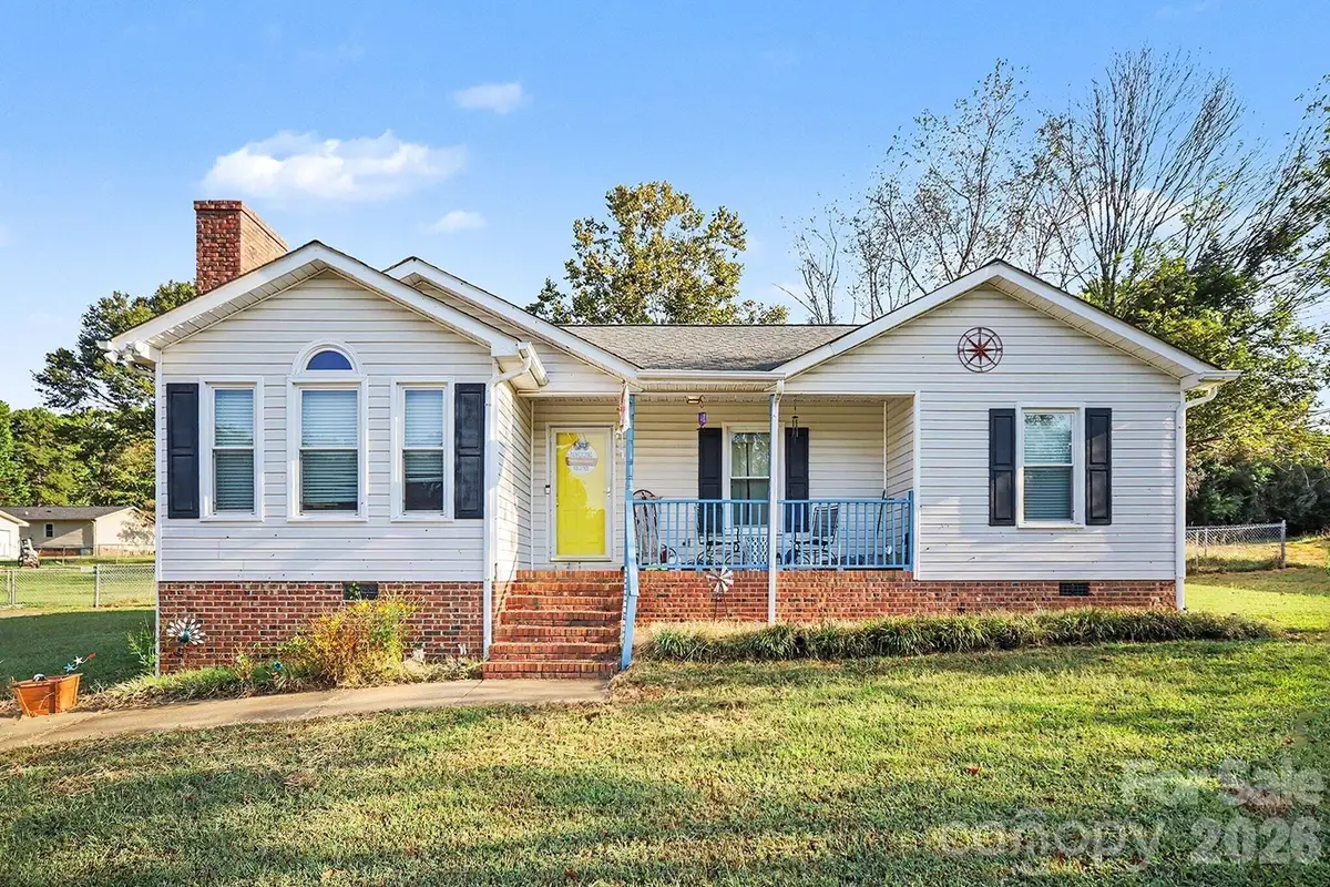 412 Caswell Avenue, Bessemer City, NC 28016 - #1